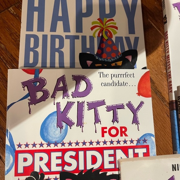 Nick Bruel Bad Kitty Books (5) - Picture 2 of 10
